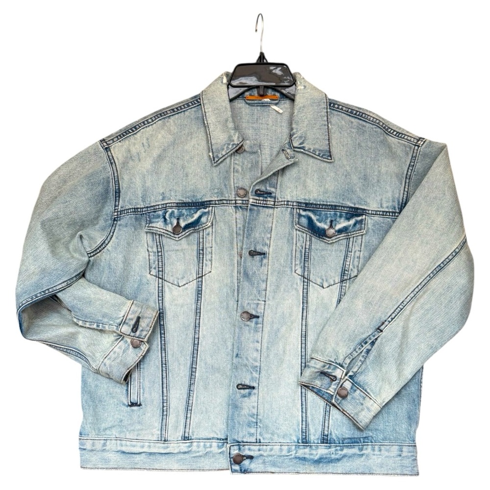 Free People distressed denim jean trucker jacket oversized XS/S NWOT - Picture 4 of 8